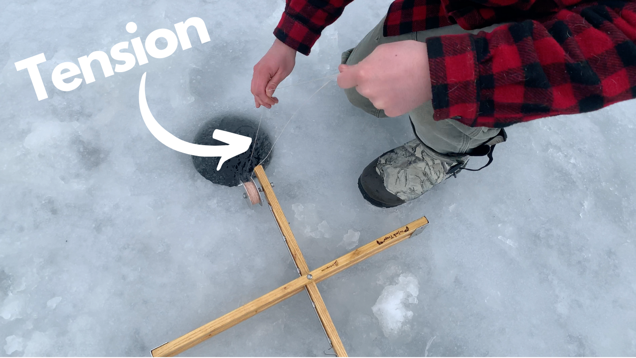 How To Set The Hook With Ice Fishing Tip-Up Trap